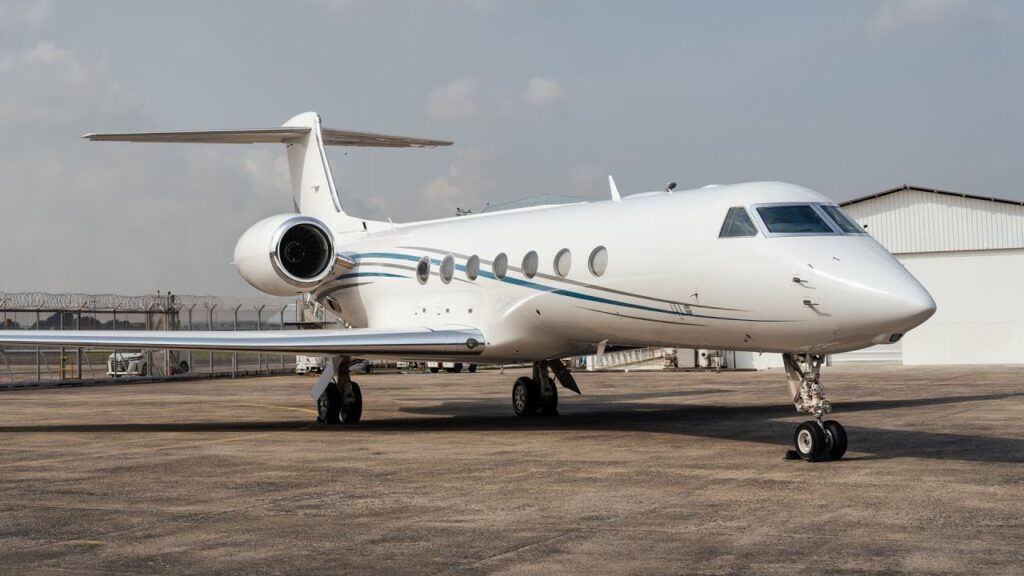 Gulfstream G550 - Private Jet Air Charter Vietnam
