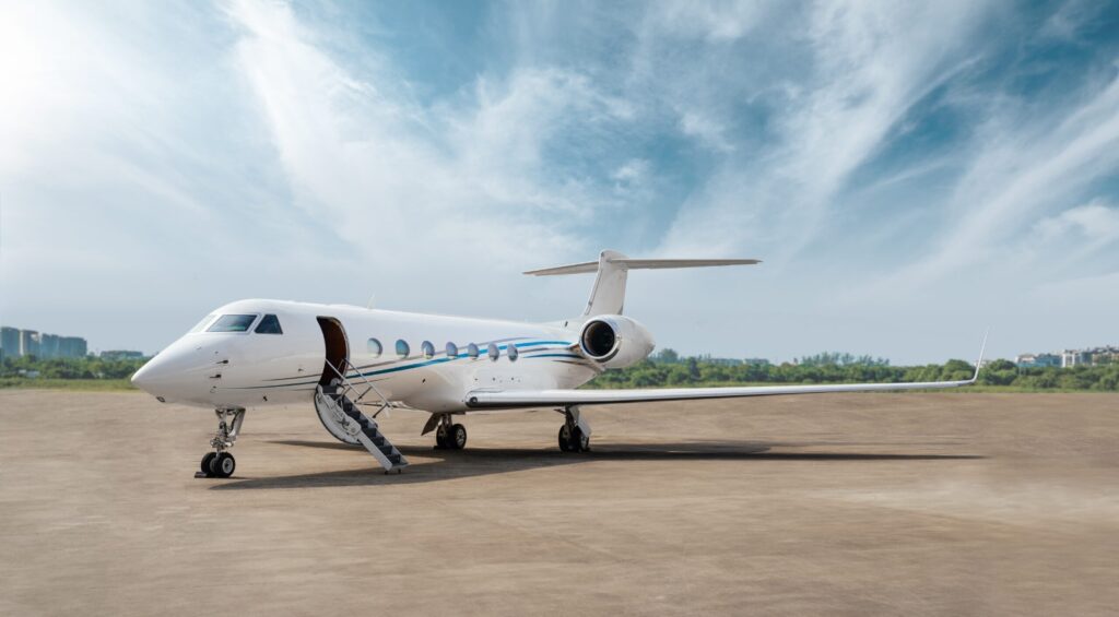 Bán Chuyên Cơ Gulfstream G550 tại Việt Nam - Công ty thuê bao chuyến hàng không Việt Nam